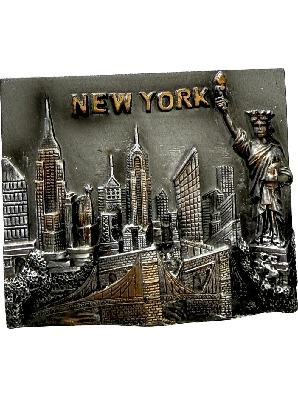 2 pc Lot New York City 3d Metallic Skyline Magnets Empire State Building